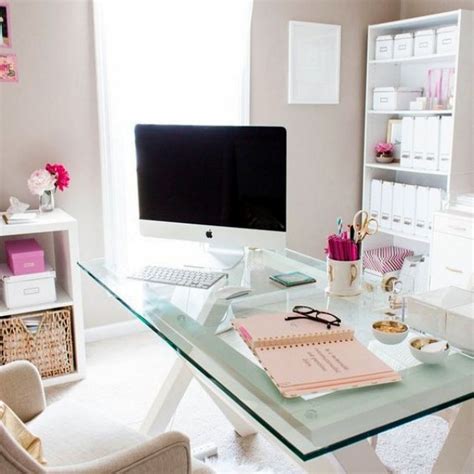40 Simple And Sober Office Decoration Ideas