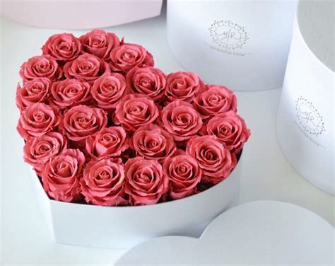 Heart Shaped T Boxes For Preserved Roses Custom Heart Box Design
