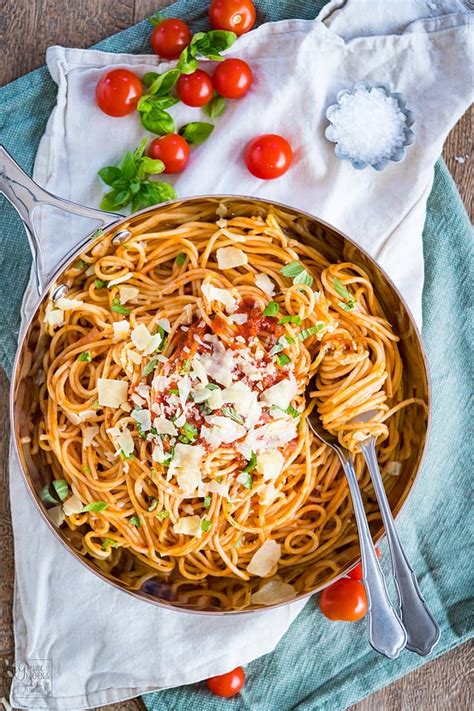 Spaghetti Napoli Einfache Nudelsauce Rezept