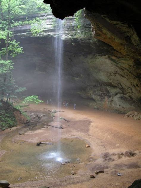 Ash Cave Falls
