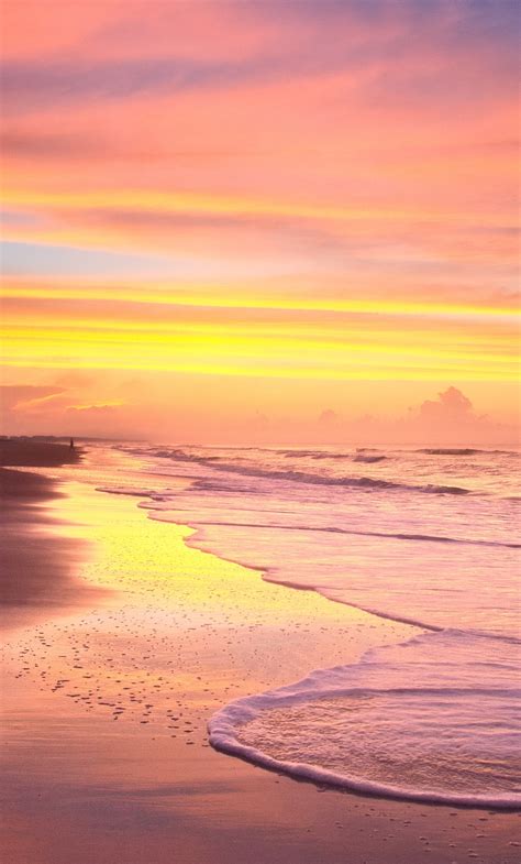 1280x2120 Sunrise On The Beach In The Summer Time At Ocean Isle Beach