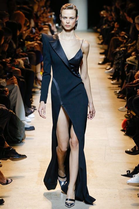Mugler Fall 2017 Ready To Wear Collection Runway Looks Beauty Models