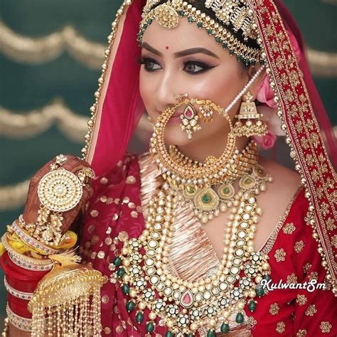 Bride With Beautiful Nose Ring Bridal Makeup Indian Bridal Photos Bridal Jewellery Inspiration