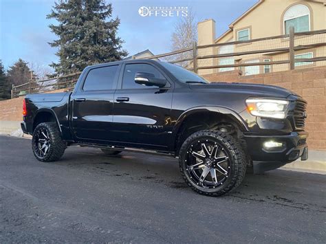 2020 Ram 1500 With 22x10 25 Hostile Alpha And 33125r22 Nitto Ridge