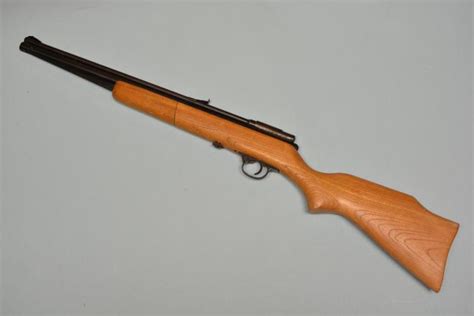 Vintage Crosman 140 22 Cal Pump Pellet Rifle