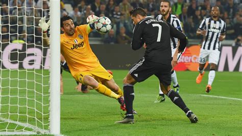 Mi ha chiamato il flamengo, ma detto no. Gianluigi Buffon: Real Madrid are number one - Eurosport