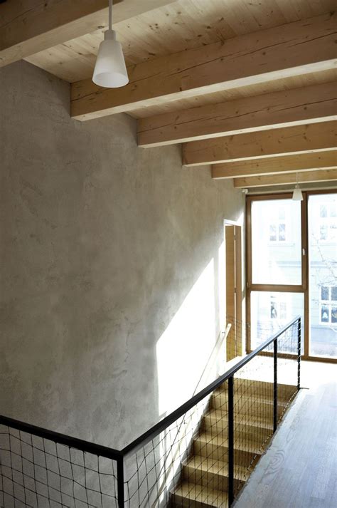 By applying plaster, you will give your walls a strong, smooth, durable finish. natural home - clay plaster walls, wood … (With images ...