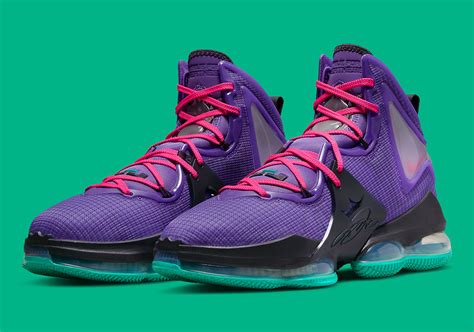 Lebron 19 Lakers Mens Tennis Shoes Munimorogobpe