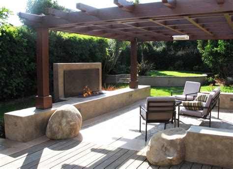 A fireplace is a beautiful addition to any home, but with so many fireplace designs to choose from, finding the right style can be a bit of a challenge. Concrete Block Outdoor Fireplace Design | Modern outdoor ...