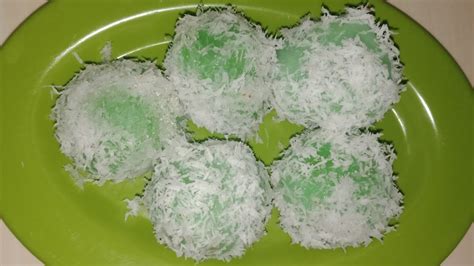 Maybe you would like to learn more about one of these? KLEPON TEPUNG BERAS KETAN | CARA MEMBUAT KLEPON YANG ENAK ...