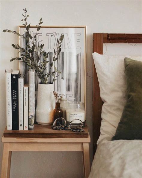 17 Beautiful Nightstand Decorating Ideas To Create For The Bedroom