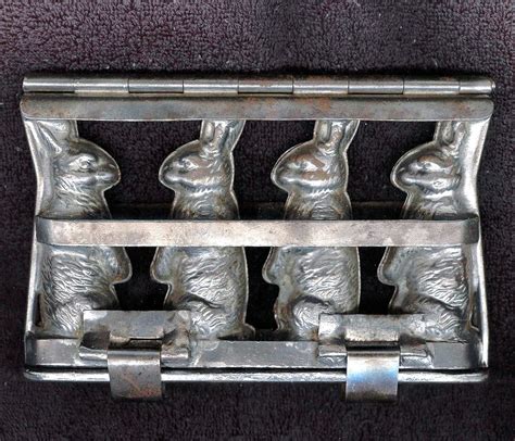 1929 Anton Reiche German Easter Rabbit Chocolate Mold Mould No 6310
