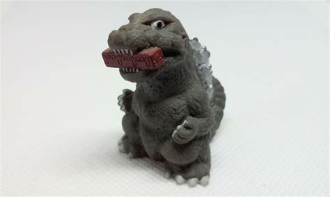 Sd Godzilla 1954 Figure From Godzilla Soushingeki Set 2000 Gamera