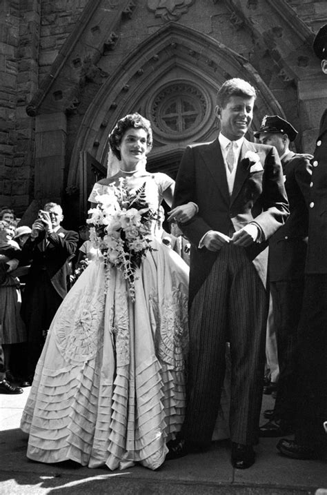 1953 ann lowe jacqueline kennedy s wedding dress fashion history timeline