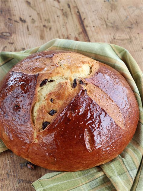 In romagna, invece, il dolce tipico della pasqua è la pagnotta di sarsina. Pasqua in casa: le ricette dei dolci tipici dell'Emilia ...