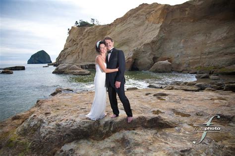 Reception packages are available and our staff will work with you create your perfect oregon coast wedding. Kim and Chris's Wedding: On Fire * Oregon Beach Wedding ...