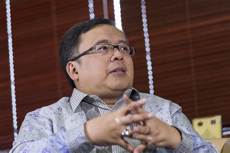 Bambang brodjonegoro ayrıca ilk doğrudan transferi endonezya'daki 74.000 köyün tamamına tahsis ederek gelişmiş bir bütçe. Bambang Brodjonegoro: Nilai Tukar Rupiah Sedang dalam ...