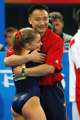 Shawn Johnson Wins Gold On The Balance Beam The New York Times