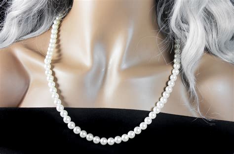 Faux Pearl Necklace Single Strand Costume Jewelry Collectible Wedding Woman S Gift
