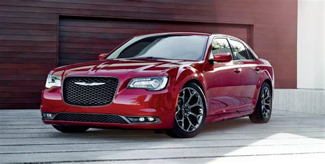The Chrysler 300 Luxurious Yet Affordable