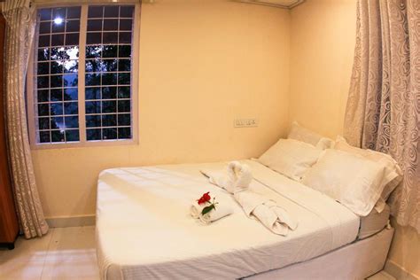 Tulsi Village Retreat Resort Munnar Rooms Rates Photos Reviews Deals Contact No And Map