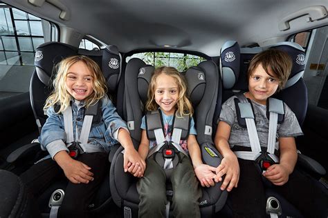 Best Way To Fit Three Car Seats Across Your Back Seat Parenting Central