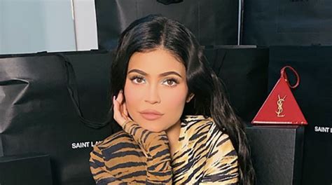 Mtv News People Are Dragging Kylie Jenners Skincare Line For Including