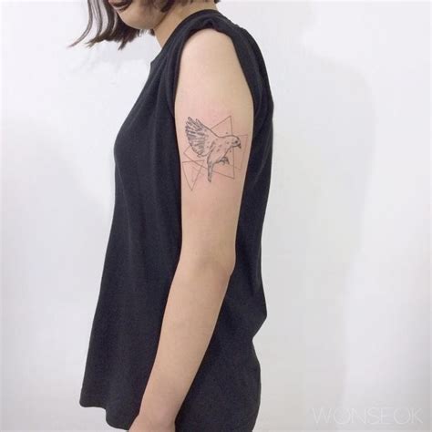 If you want a bold and daring concept, you'll want to invest in a sleeve tattoo. 125+ Stunning Arm Tattoos For Women - Meaningful Feminine ...