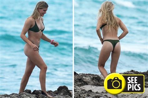 Eugenie Bouchard Instagram Tennis Babe Risks Wardrobe Malfunction On Miami Beach Daily Star