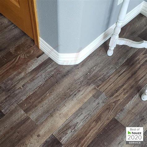 Select Redefined Pine Lavalle Flooring