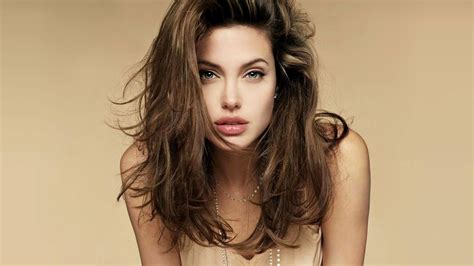 She won an academy award for her supporting role in girl, interrupted (1999). Hollywood Actress Angelina Jolie Sexy Wallpapers - All HD ...