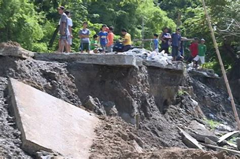 After Landslide Major Road In Iloilo Now Impassable Abs Cbn News