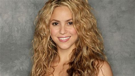 Shakira Una Historia De Colombia Al Mundo Todo Inmigración