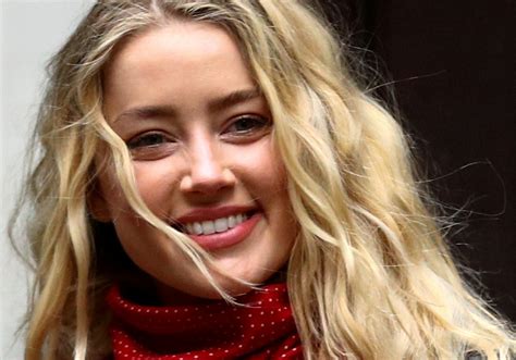 Actor Amber Heard Says She Welcomed Baby Girl In April Reuters