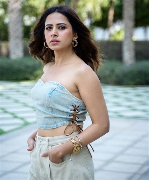 Sargun Mehta Is Happy As There Is No Paparazzi Culture In Punjabi