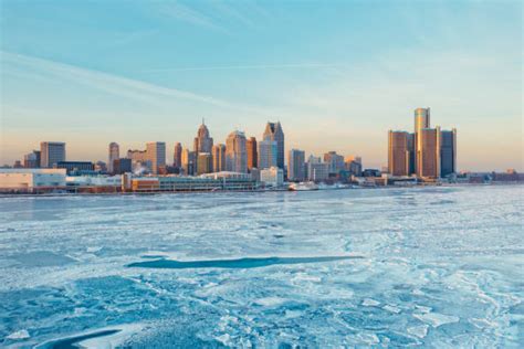 Best Detroit Winter Stock Photos Pictures And Royalty Free Images Istock