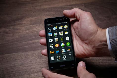 Going Hands On With The Amazon Fire Phone Pictures Cnet