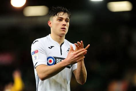 Latest on manchester united midfielder daniel james including news, stats, videos, highlights and more on espn Transfer: Daniel James 'agrees' personal terms with Man ...