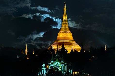 Night View Of Shwedagon Pagoda Myanmar Shwedagon Pagoda Pagoda Photo