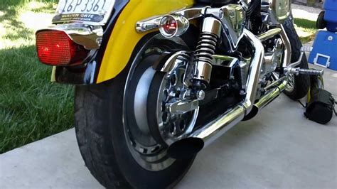 It has a clean title to it. Starting a 2001 Harley-Davidson Sportster 1200 Custom ...