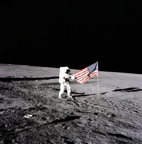 A Real Look At The First Man On The Moon The Record