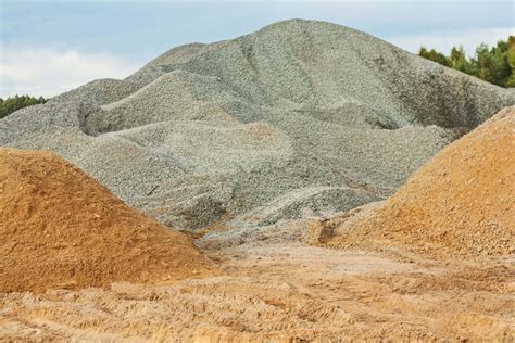 Download Pile Of Sand And Gravel Picture
