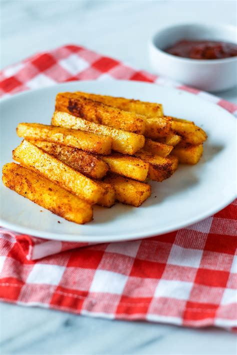 Polenta fries can be made up to 2 days ahead of time. polenta fries 8-1 - Zen & Spice
