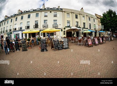 Torquay Seafront Restaurants Hi Res Stock Photography And Images Alamy