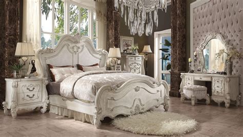 Acme Versailles 2pc Bedroom Set In Bone White