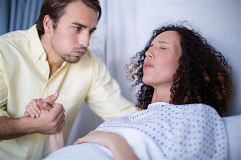 What Happens During Labor And Delivery Guide For New Moms Unplanned