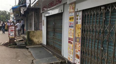 Confusion Prevails In Mohali As Shops Down Shutters In Curfew ‘break
