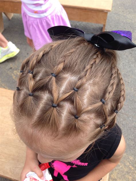 Little Girl Hairstyle Cute Hair For Dance Recital Penteados