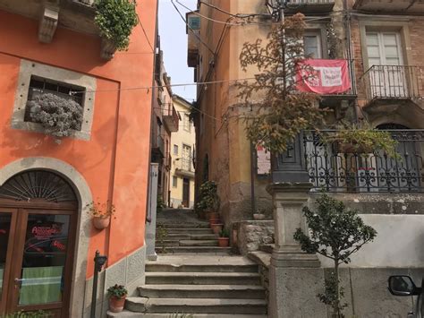 Rocca salvatesta is a fantastic experience, enjoyable to watch from several points of view because of her sevaral shapes and her calcareus structure, it offers a complete. Novara di Sicilia: una perla nascosta tra i Nebrodi e i ...