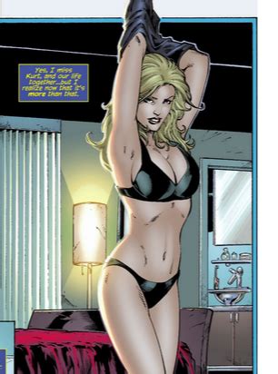 Who Is The Hottest Female Character For You Dc Comics Comic Vine